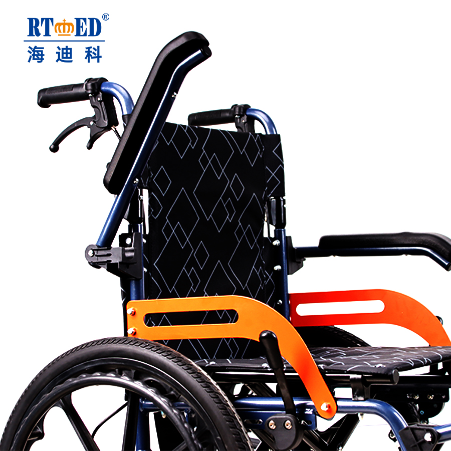 Manual folding wheelchair