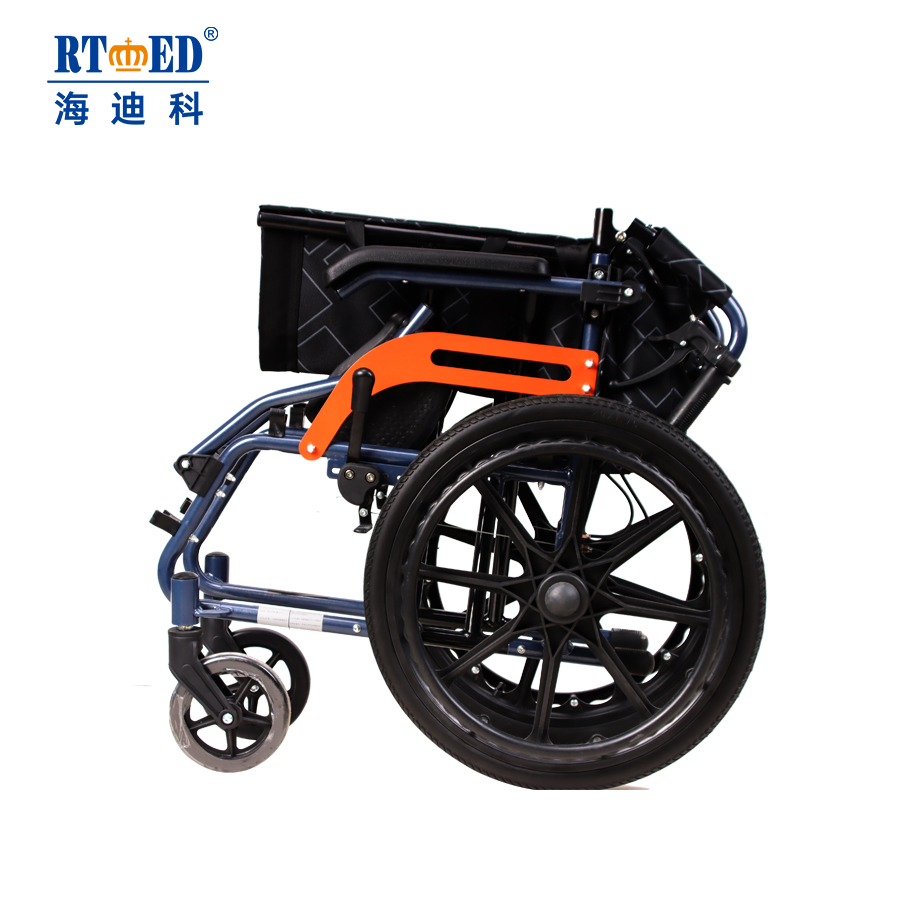 Manual folding wheelchair